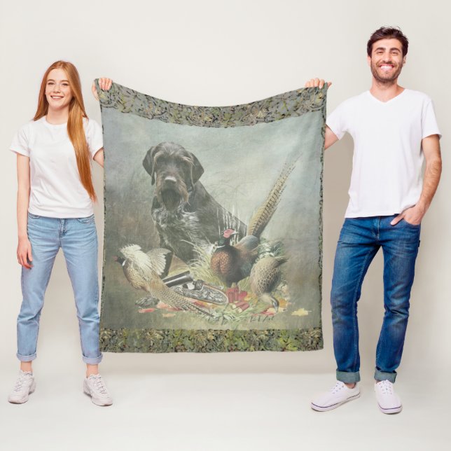 Couverture Polaire Pointeur À poils durs allemand (En situation)