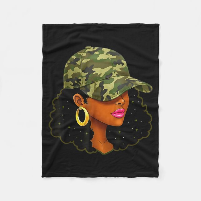 Couverture Polaire Queen Black Woman With Camo Cap Locs African Ameri (Devant)