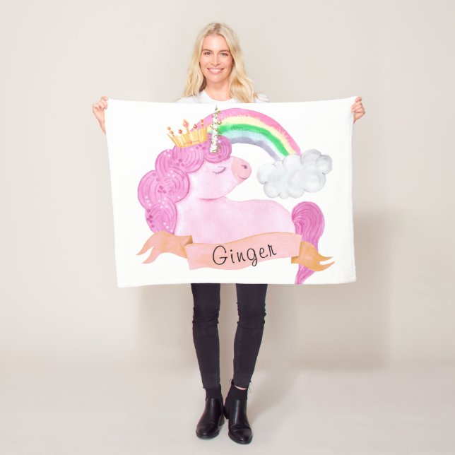 Couverture Polaire 🌈 Rainbow Unicorn Nom personnalisé          (En situation)