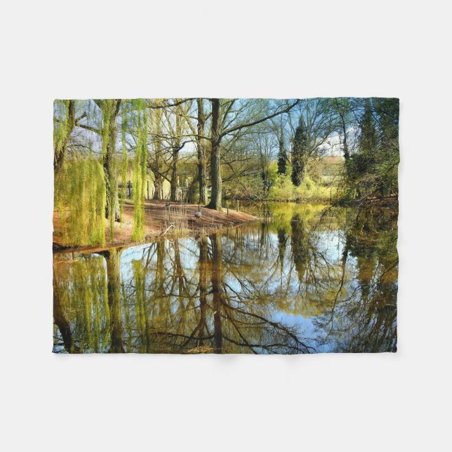 Couverture Polaire Réflexion de l'eau de l'étang-saule (Devant (Horizontal))
