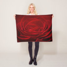 Rose De Sang Rouge Profond Sur Noir