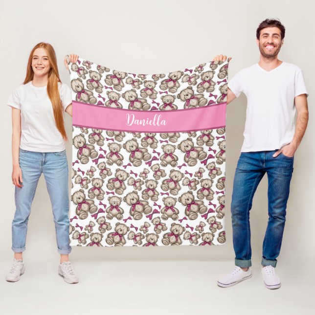 Couverture Polaire Ruban rose motif personnalisé mignon nounours (En situation)