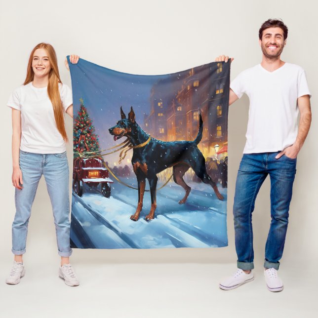 Couverture Polaire Saison Festive de Noël Doberman (En situation)
