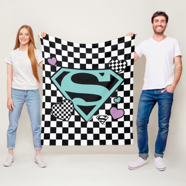 Couverture Polaire Skater Girl Supergirl Coeurs S-Shield (En situation)