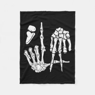 Couverture Polaire Skeleton Main Comma La Ponctuation Kamala Harris