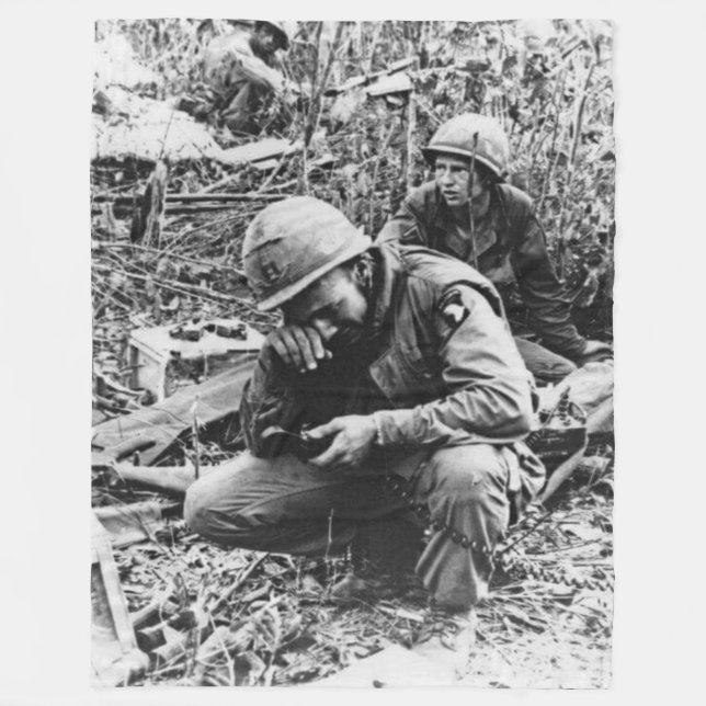 COUVERTURE POLAIRE SOLDIER CRYER (Devant)