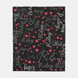 Couverture Polaire Son nom Initiale & Coeurs rouges partout en noir