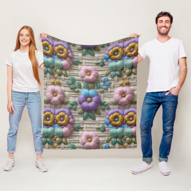 Couverture Polaire Style floral brodé | Plat et confortable (En situation)