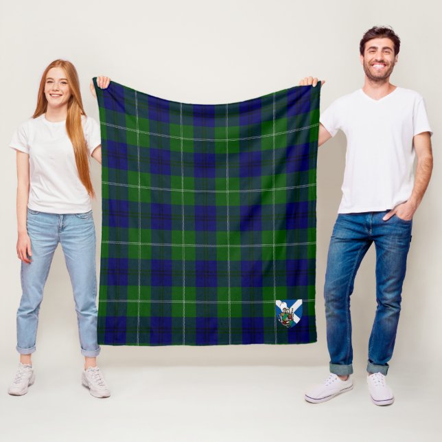 Couverture Polaire Tartan écossais moderne d'Oliphant (En situation)