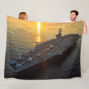 COUVERTURE POLAIRE TRANSPORTEUR D'AÉRONEF AMÉRICAIN - CVN 71