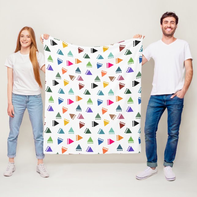 Couverture Polaire Triangles Boho (En situation)