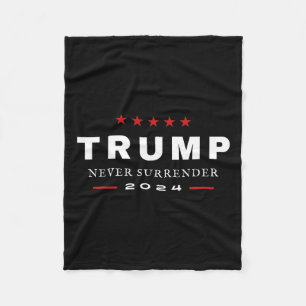 Couverture Polaire Trump ne cédera jamais Maga Patriotic Tee 2024
