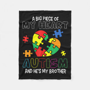 Couverture Polaire Un gros morceau de mon coeur a l'autisme Il est mo