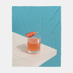 Couverture Polaire Verre à boire transparent avec liquide brun