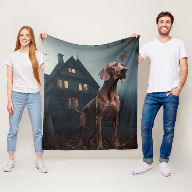 Couverture Polaire Vizsla Halloween effroi (En situation)