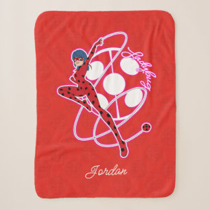 Couverture Sherpa Badge Miraculous Ladybug