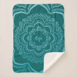 Couverture Sherpa Blue Mandala on a Dark Green Background