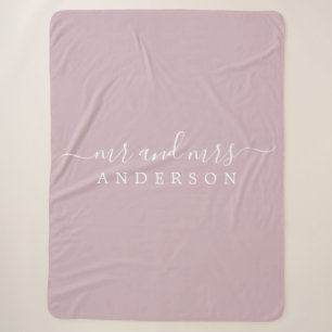 Couverture Sherpa Chic Nouveau marié M. Mme Pastel Purple Monogramme