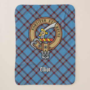 Couverture Sherpa Clan Elliot Crest sur le tarte antique
