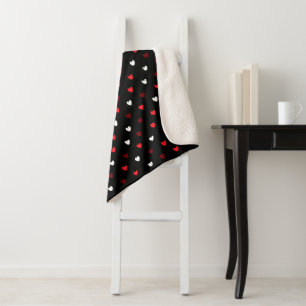 Couverture Sherpa Coeurs rouge et blanc sur noir