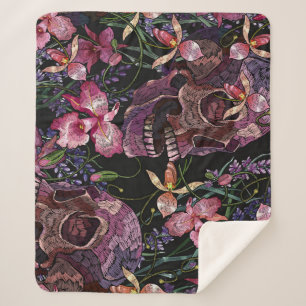 Couverture Sherpa Crâne brodé : Motif gothique de l'orchidée