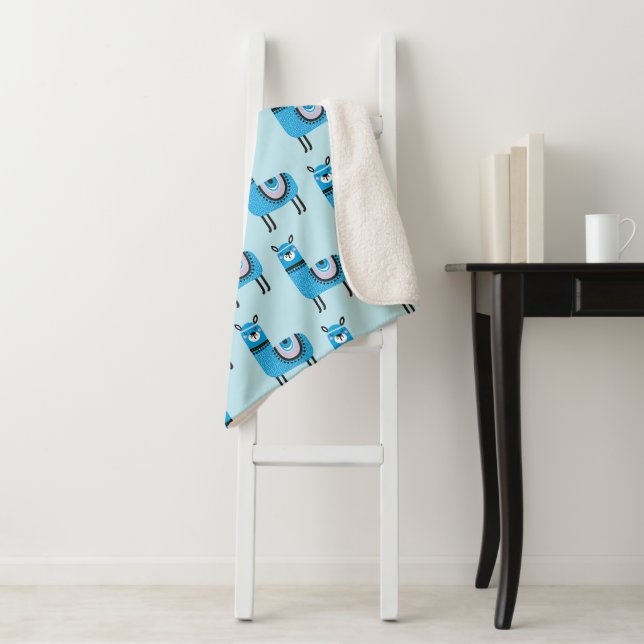 Couverture Sherpa Cute moderne Blue Llama Motif (En situation)