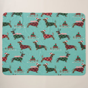 Couverture Sherpa Dachshunts de Noël portant un chandail et un chape