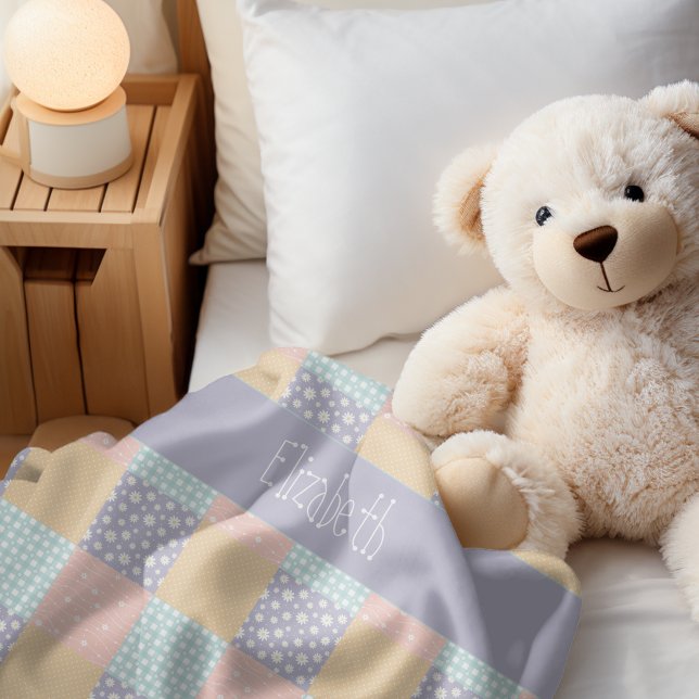 Couverture Sherpa Daisy Dream Pastel Patchwork (Wrap yourself in our Daisy Dream Pastel Patchwork Sherpa Blanket. Order today.)