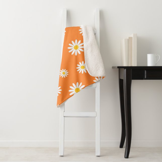 Couverture Sherpa Daisy Meadows Orange (En situation)