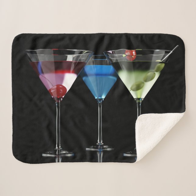 Couverture Sherpa Différents cocktails dans des lunettes à martini n (Devant (Horizontal))