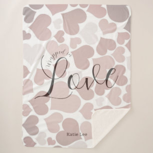 Couverture Sherpa Enveloppé d'amour   Motif de cœur rose violet 