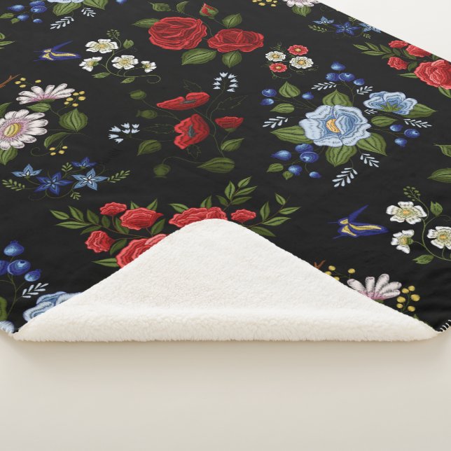 Couverture Sherpa Faux Fleurs Brodées Rouge & Bleu (3/4)