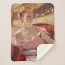 Couverture Sherpa Femme américaine avec collier perle et robe rose