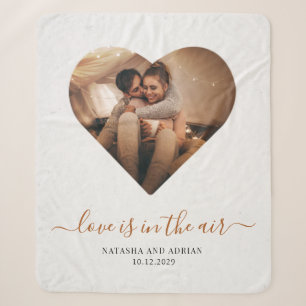 Couverture Sherpa Fiançailles Photo Love est dans l'air Happy Couple