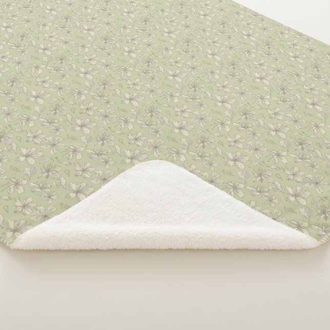 Couverture Sherpa Fleurs jetées sur vert olive - motif sans soudure. (3/4)