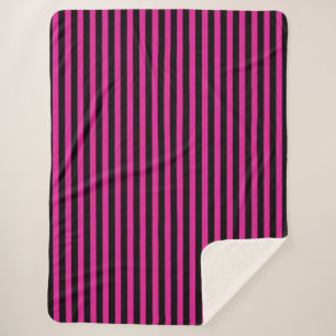 Couverture Sherpa Fouchsia et bandes de bonbons noirs