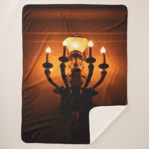 Couverture Sherpa Lumière murale antique