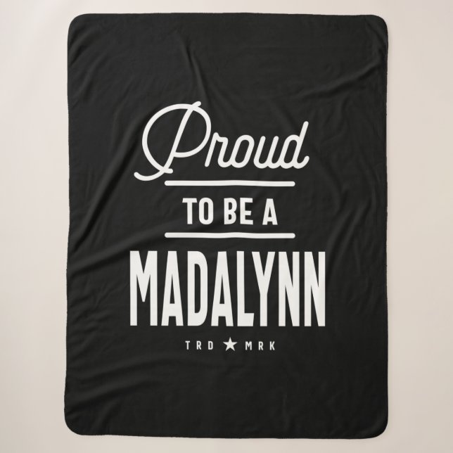 Couverture Sherpa Madalynn Nom personnalisé Cadeau Anniversaire (Devant)