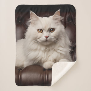 Couverture Sherpa Majestic white cat