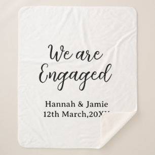 Couverture Sherpa Nous sommes fiancés nom date calligraphiestylé