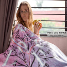 Ode to Love Sherpa Blanket par Adiela Akoo