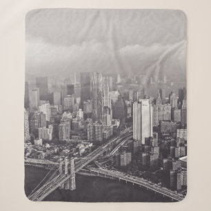 COUVERTURE SHERPA PONT BROOKLYN NEW YORK UNE JOURNÉE FOGGY