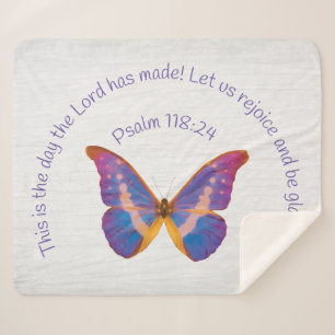 Couverture Sherpa Psaume 118:24 et papillon aquarelle