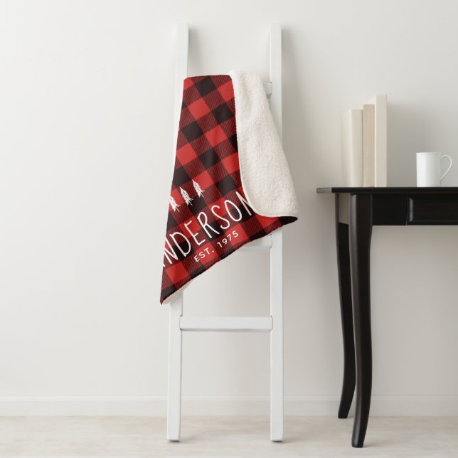 Couverture Sherpa Rustique Pays Rouge & Black Flannel Personnalisé (En situation)