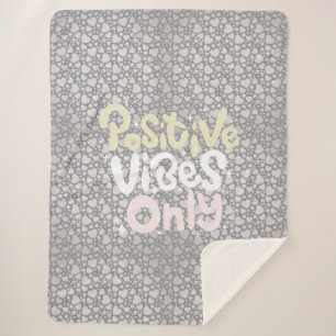 Couverture Sherpa Vibes positives uniquement de couleur neutre style
