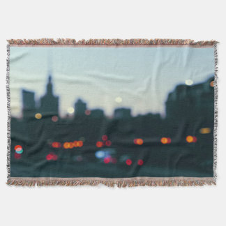 Couverture Soirée Varsovie : Silhouette du paysage urbain flo