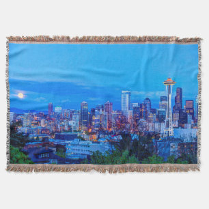 Couverture Super Lune se levant près de la skyline de Seattle