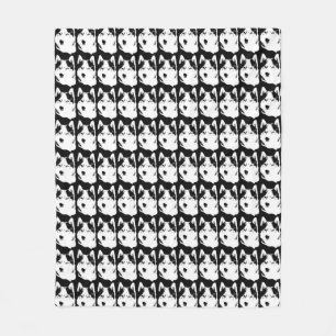 Couvertures couvrantes enrouées de chien de