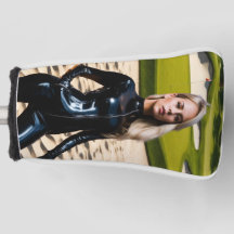 Une fille dans le piège à sable