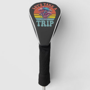 Couvre-club De Golf Voyageons dans un champignon amusant Retro en plei